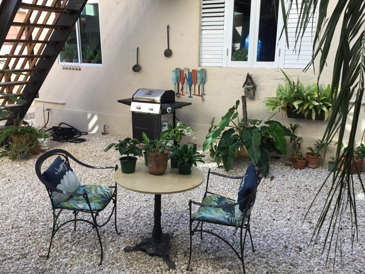 One Bedroom Apt 30 Steps From Prime Beach Generator Parking Included San Juan Kültér fotó